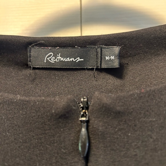 🌻2/$10🌻 Little black dress, Reitmans, size Medium - Picture 5 of 8